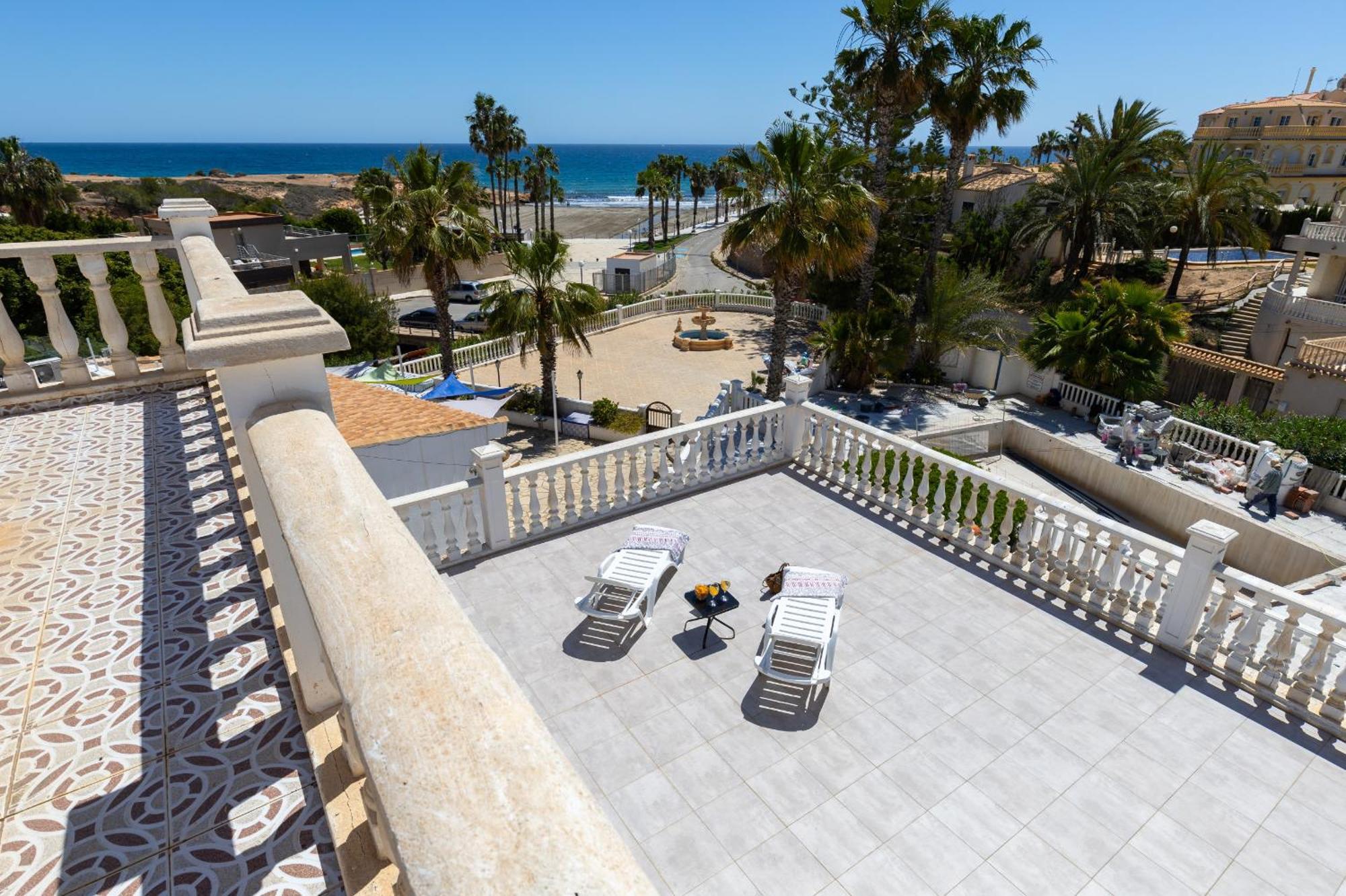 Вилла Fidalsa Grand Mediterranean Beachfront Плайя-Фламенка Экстерьер фото